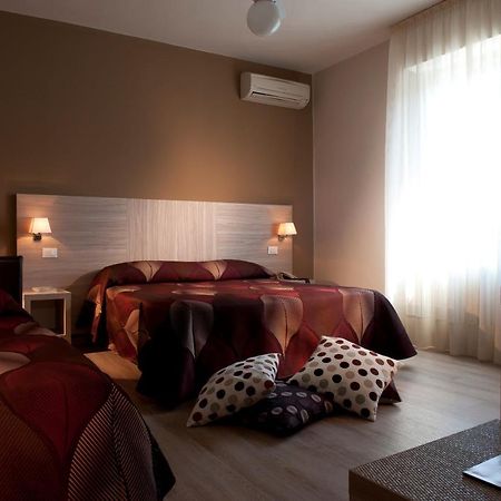 Albergo Valentina Peschiera del Garda Exteriér fotografie